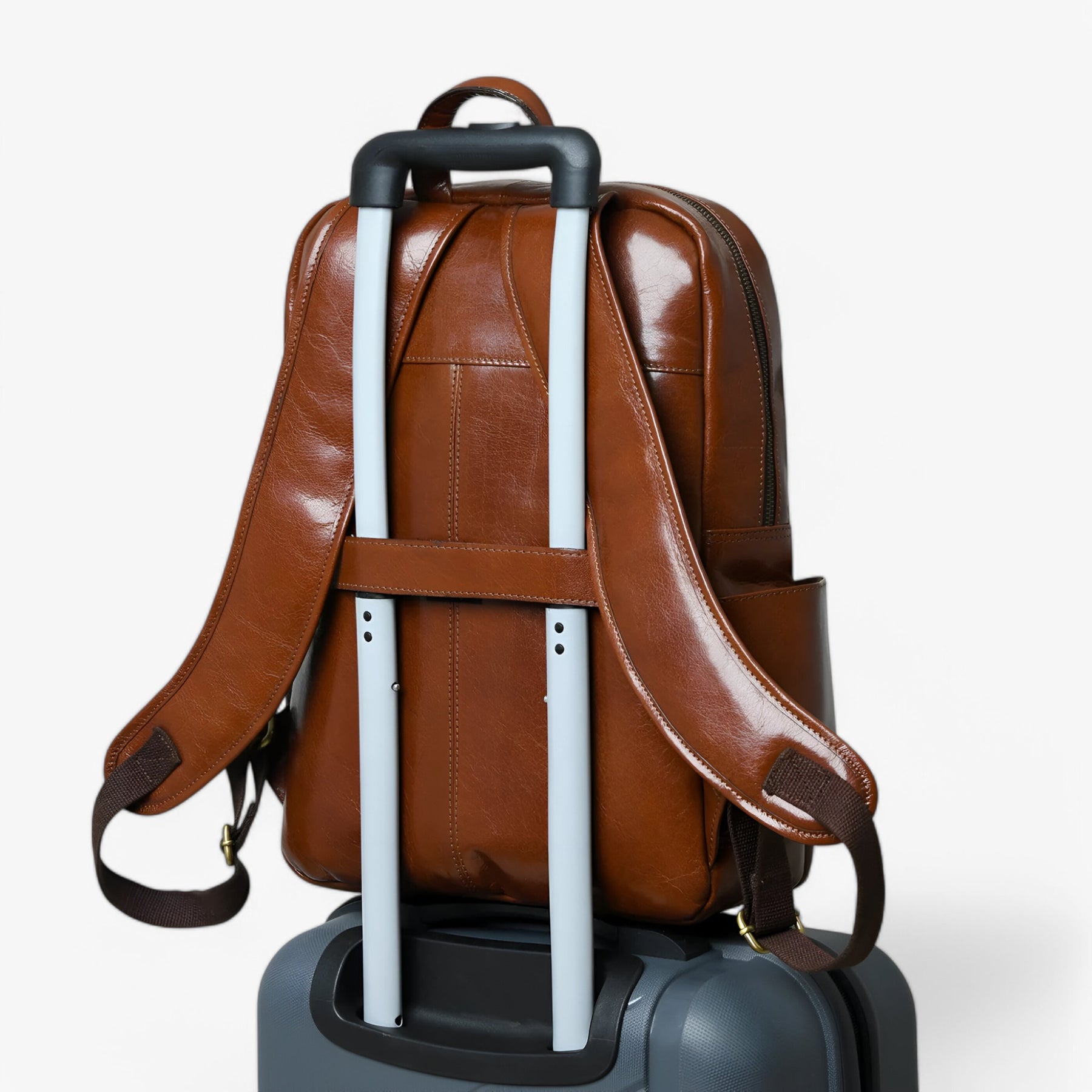 Valentino | Luxe Italiaanse Leren Rugzak - Bruin - €25 : Valentino | Luxe Italiaanse Leren Rugzak - Bruin in van Pantinoshop