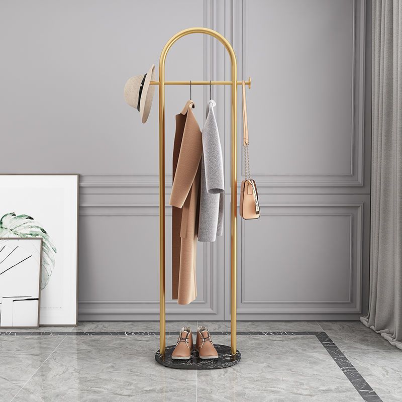 home & garden : Hedendaagse Metalen Kapstok Staande Met Marmeren Voet in Goud-zwart van Pantino