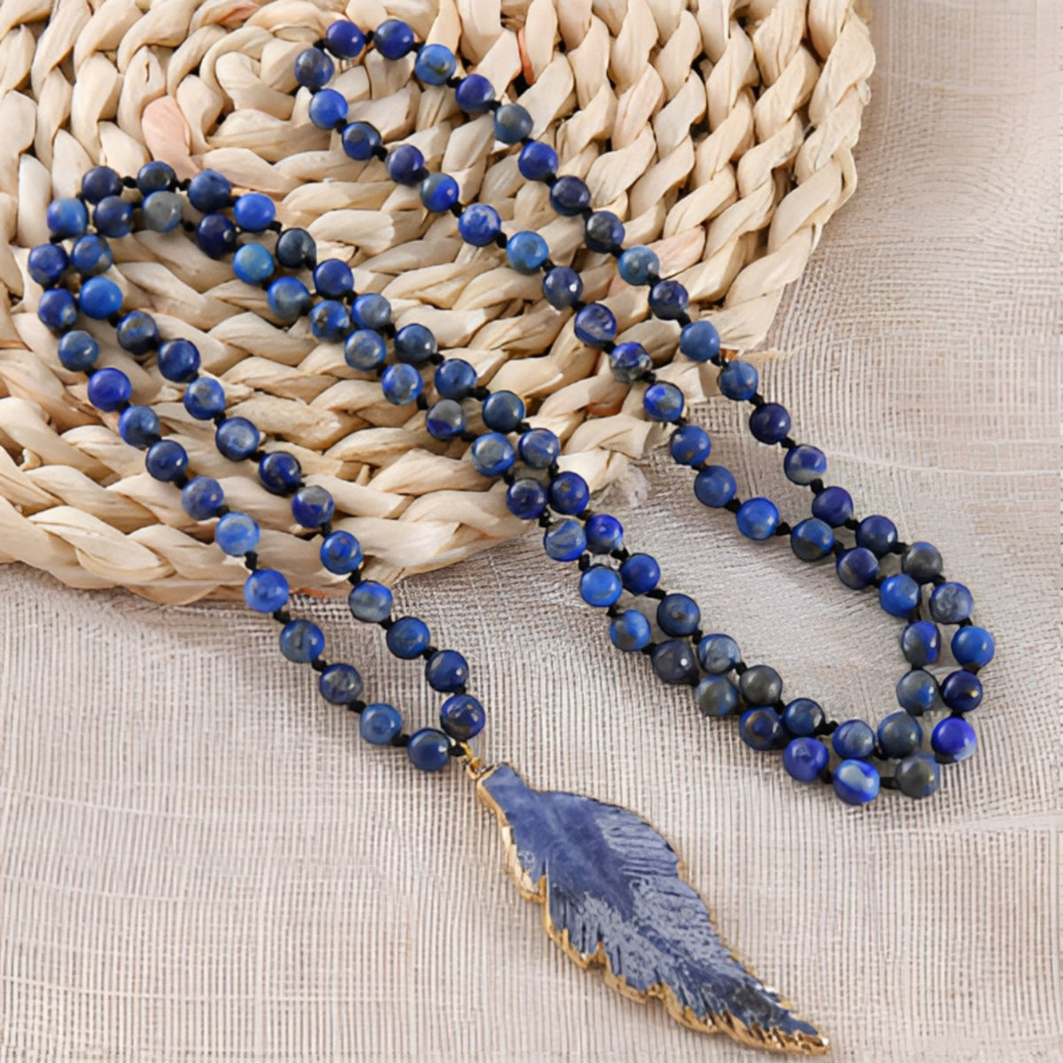 accessories : Arya | Beschermend Schild Mala - Voor Innerlijke Rust en Energiezuivering in van Pantino