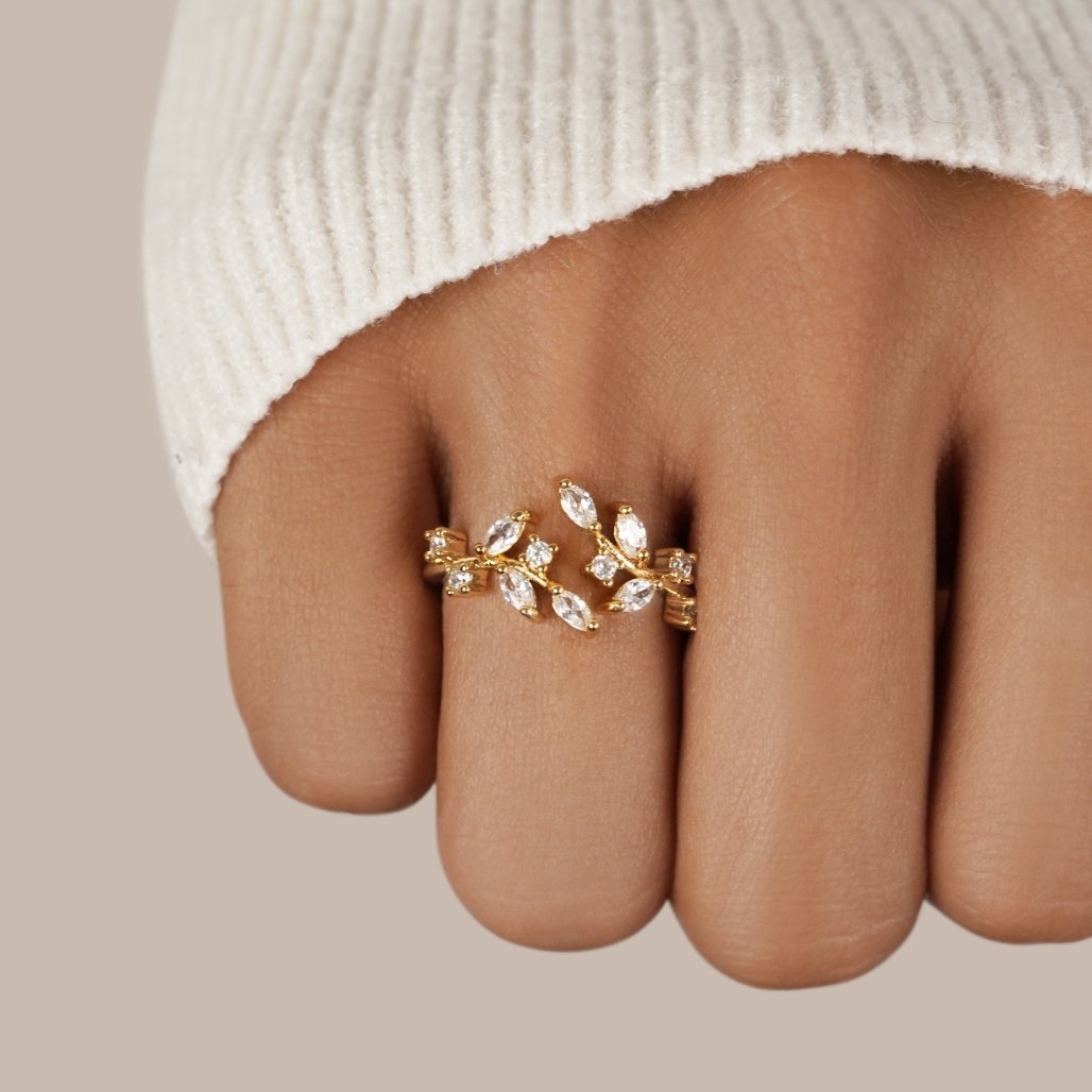 accessories : 18K Kristallen Ring in Goud van Pantino