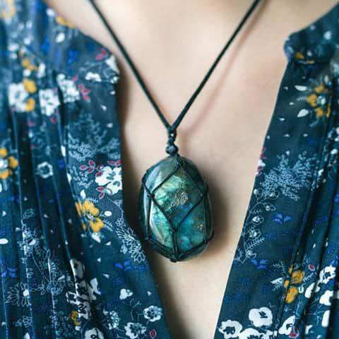 accessories : Drakenhart Labradoriet Ketting in van Pantino