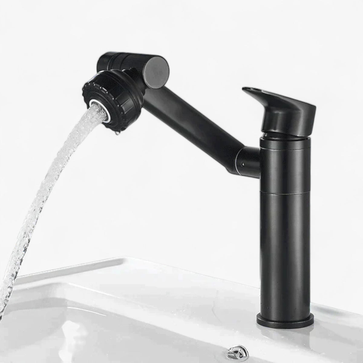 home & garden : AquaTwirl | Een moderne kraan met veelzijdige functionaliteit in Zwart van Pantino