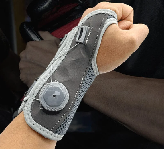 home & garden : TwistArm | Armsteun in van Pantino