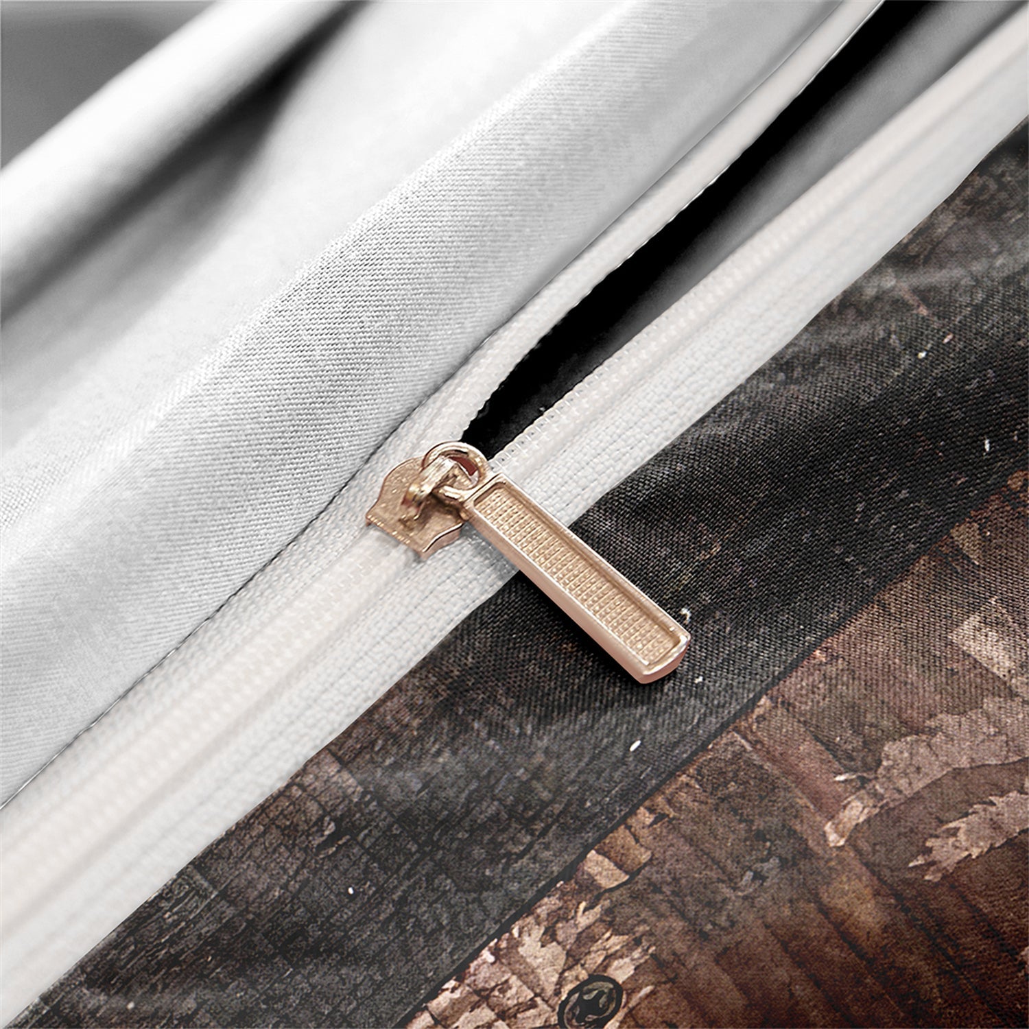 home & garden : Luxe Layers - Dekbedovertrek Beddengoed Set Adventure Forrest in van Pantino