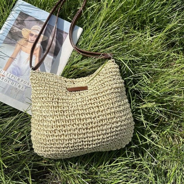 bags : Eloise - Handgeweven schoudertas met leren band in van Pantino