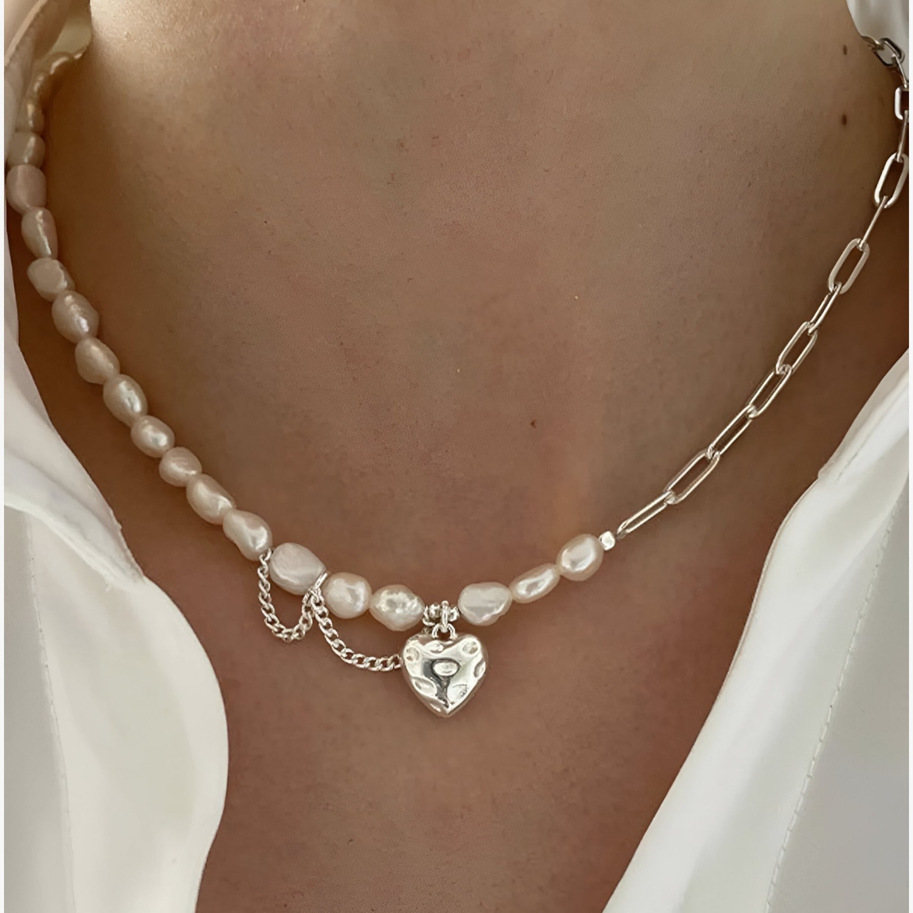 Sophia | Hartparel Asymmetrische Ketting - €25 : Sophia | Hartparel Asymmetrische Ketting in van Pantinoshop