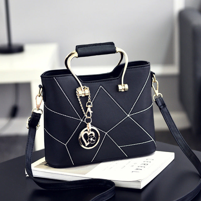 bags : Bella - Elegante Stijlvolle Handtas in Black van Pantino