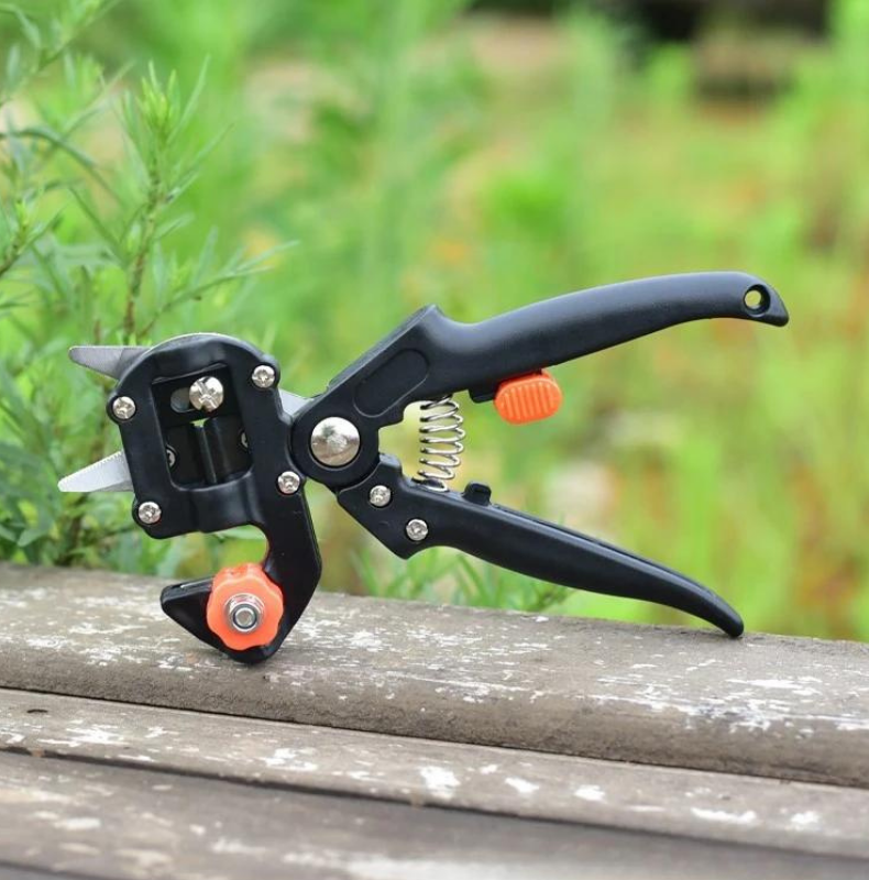 outdoor equipment : GraftMax - Multifunctioneel Entgereedschap in van Pantino