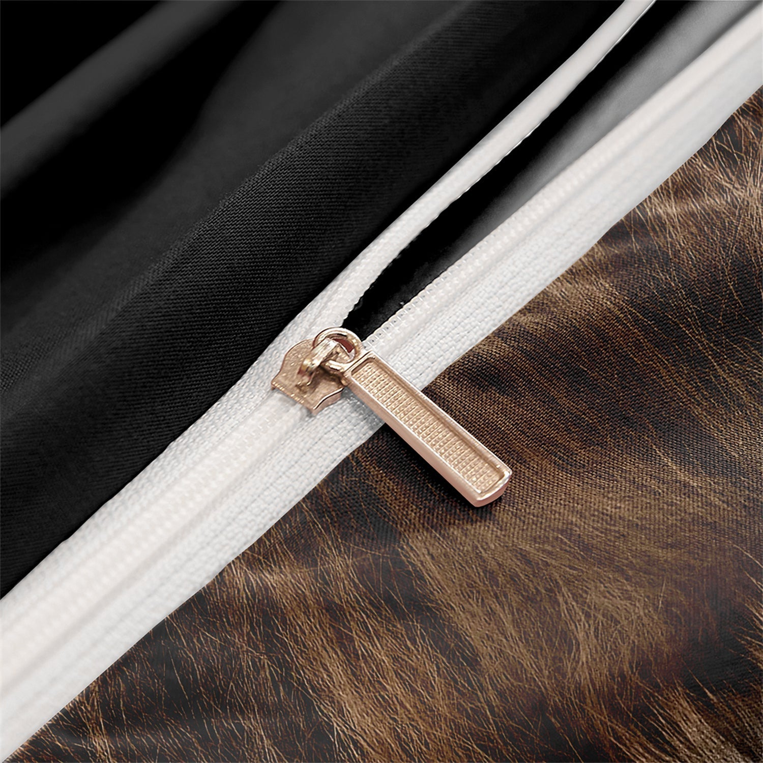 home & garden : Luxe Layers - Afrika Leeuw Gedrukte Dekbedovertrek Beddengoed Set in van Pantino
