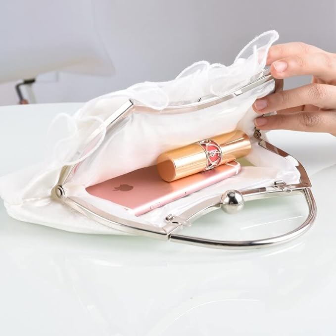bags : Elara - Elegante clutch met bloemenapplicaties in van Pantino