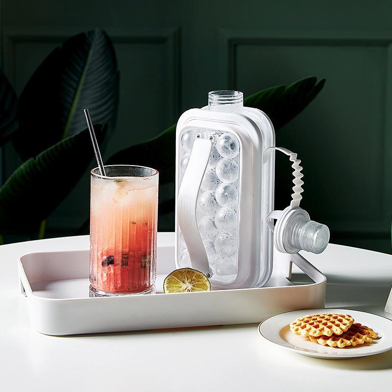 outdoor equipment : IceGrid - 2-in-1 ijsblokjesmaker fles in van Pantino