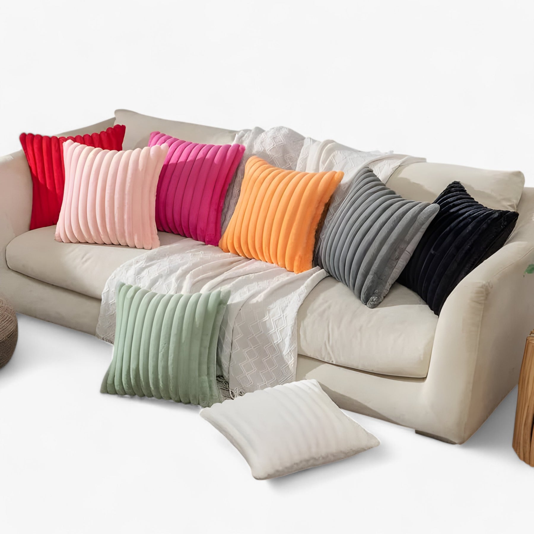 home & garden : Iris | Kussenhoes voor de Bank | Heerlijk comfortabel en stijlvol in van Pantinoshop