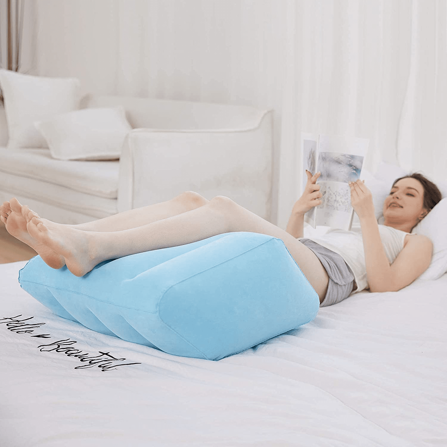 home & garden : RelaxoLegs - Draagbaar Beenverhogingskussen in van Pantino