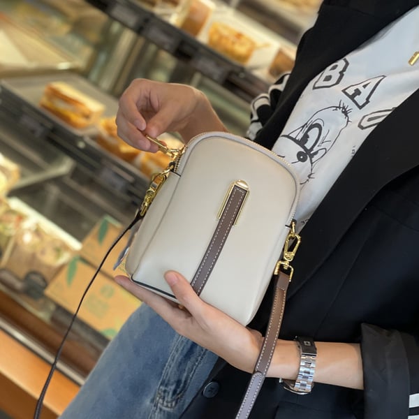 bags : Floren - Mini Crossbody Tas in Wit van Pantino
