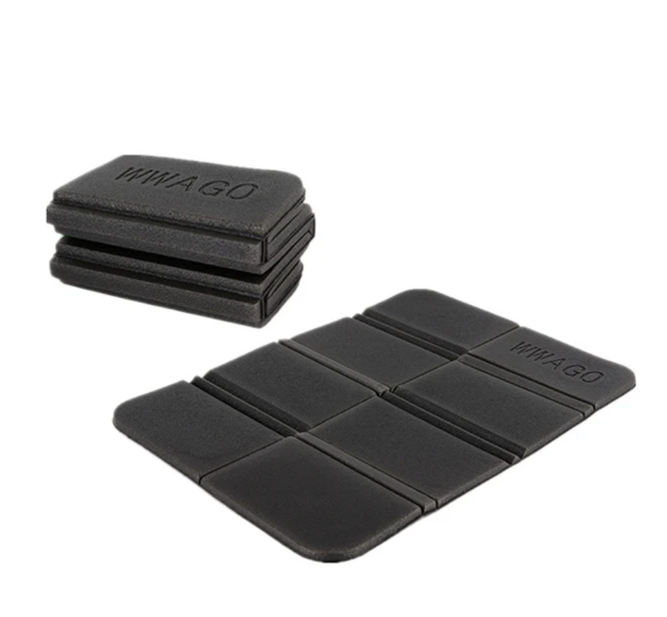 outdoor equipment : Folde - Opvouwbare Anti-Vocht Mat voor Outdoor, Draagbare Isolatie Mat met XPE Schuim in Zwart van Pantino