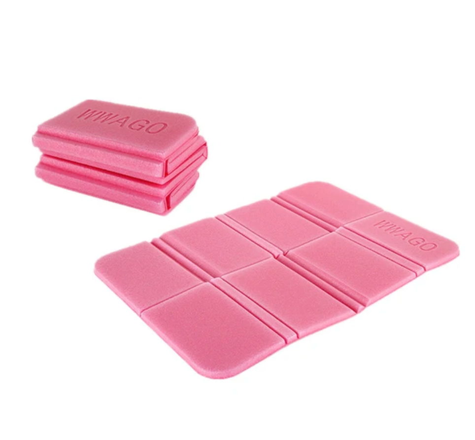 outdoor equipment : Folde - Opvouwbare Anti-Vocht Mat voor Outdoor, Draagbare Isolatie Mat met XPE Schuim in Roze van Pantino