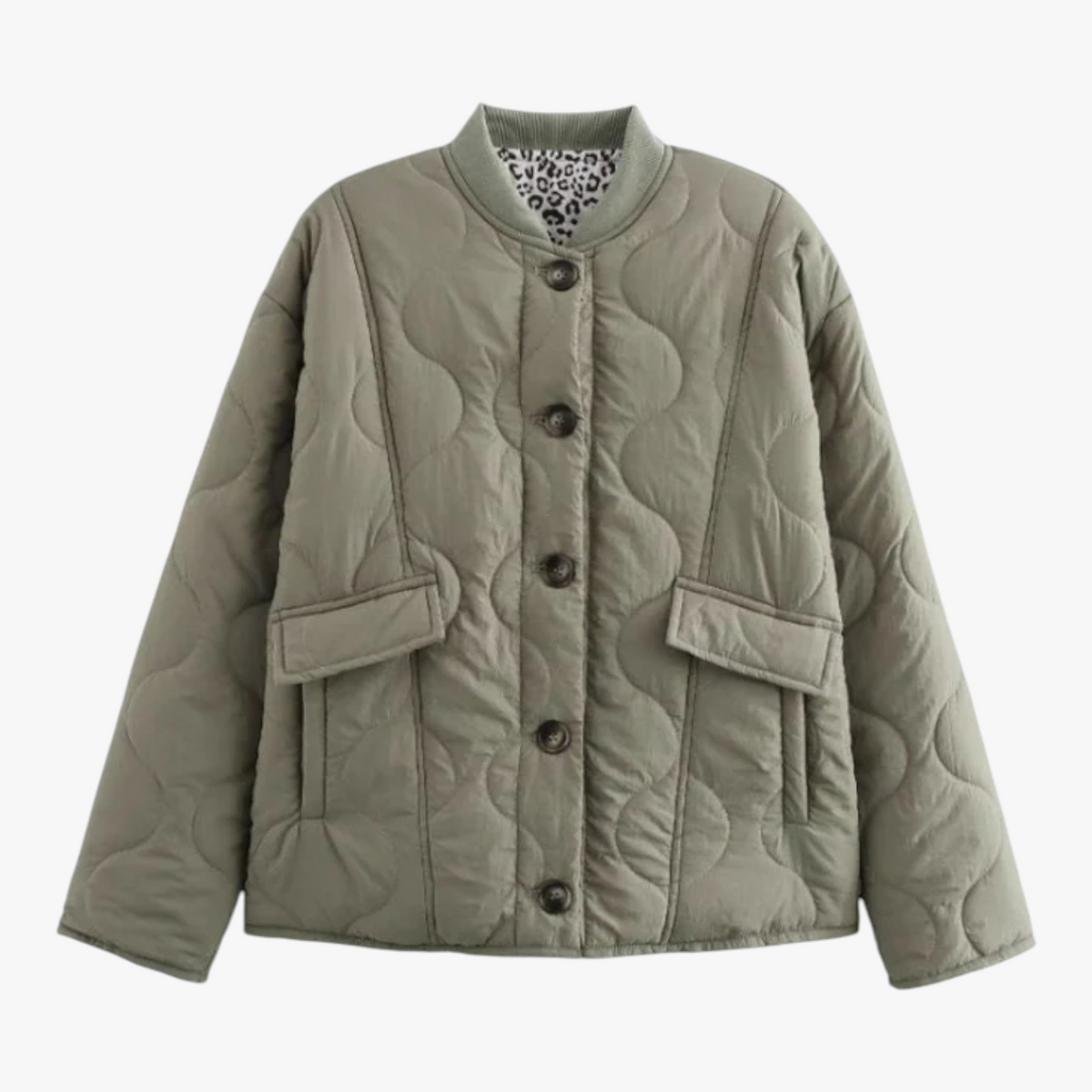 Damesbuitenjassen : Carina | Dames Gewatteerd Winterjack met Dierenprint in Sauge Groen van Pantino