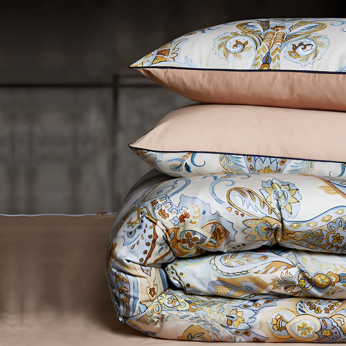 home & garden : LuxeFlamingo Beddings - Luxueus Katoenen Beddengoed in van Pantino