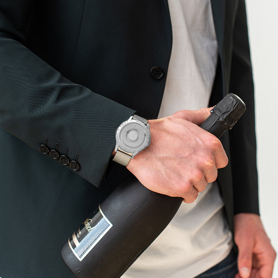 watches : Magnetix | Het uniekste horloge van 2023 in van Pantino