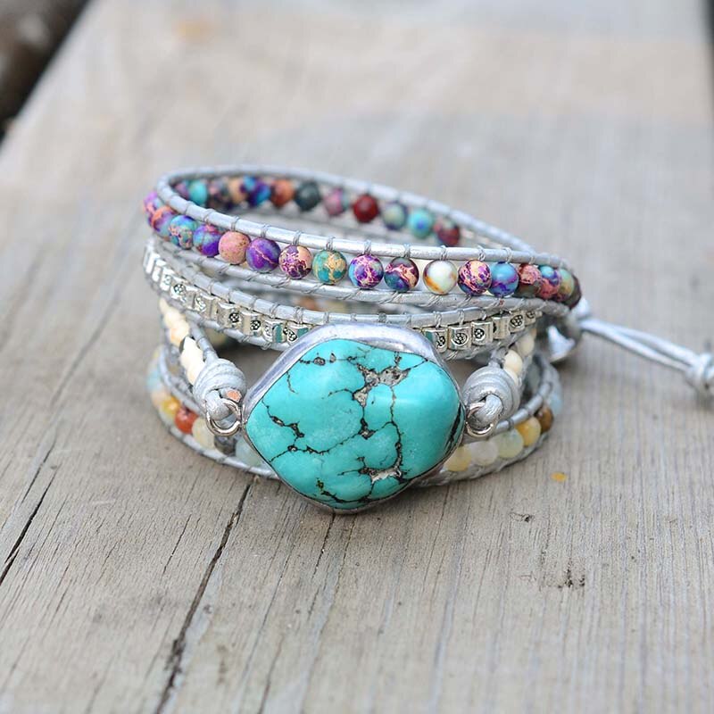 accessories : Helende Turquoise Beschermings Wikkel Armband in van Pantino