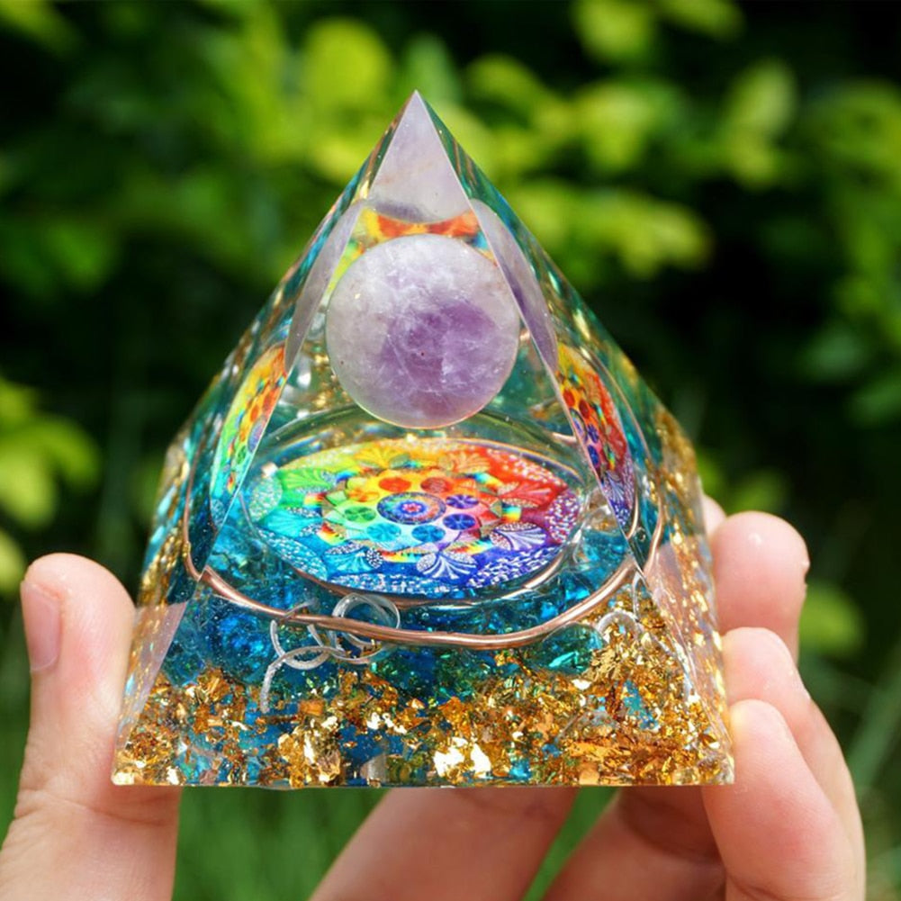 home & garden : Energy Pyramid | Voor positieve energie in huis in van Pantino