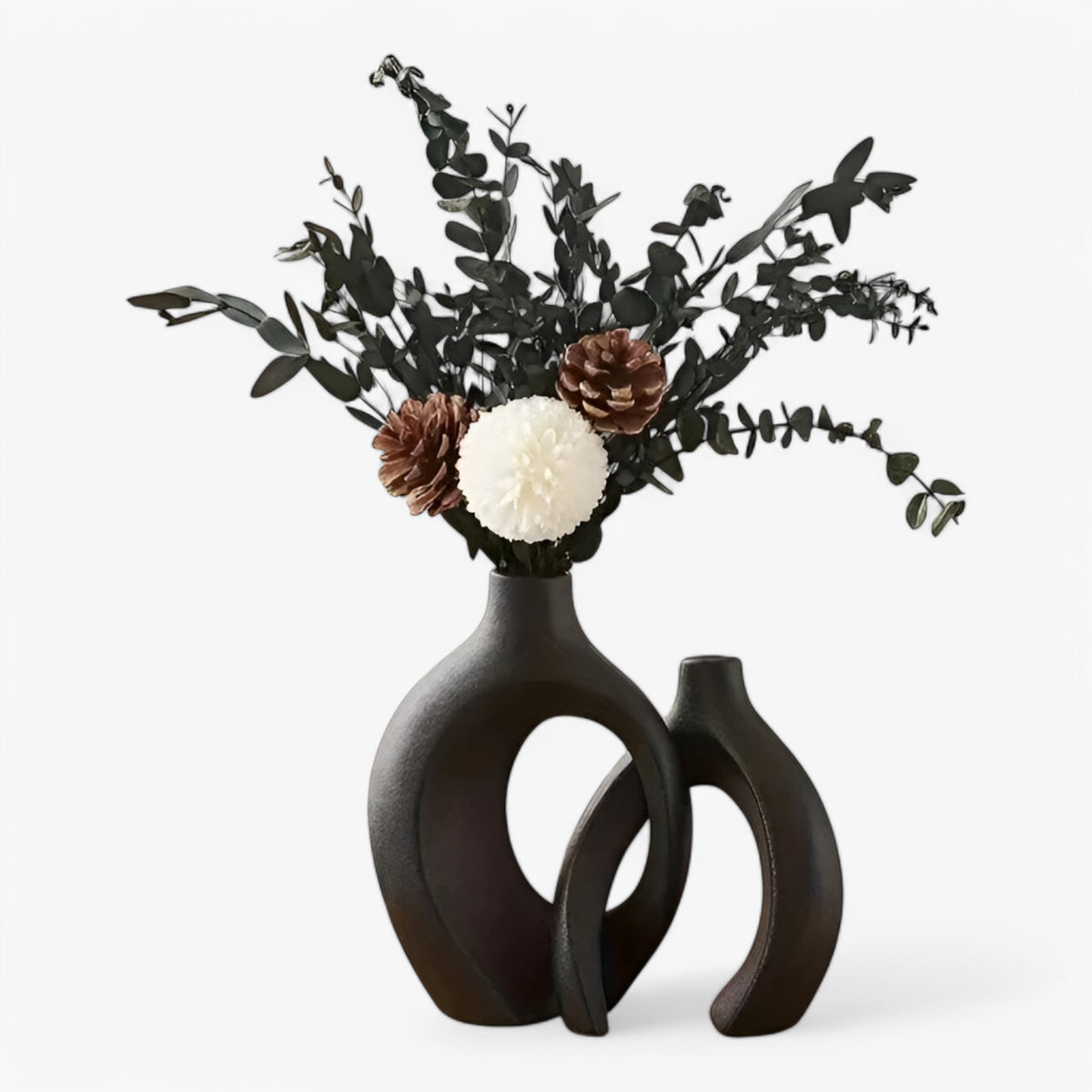 home & garden : ModishFlora - Moderne Bloemenvaas in Zwart van Pantino