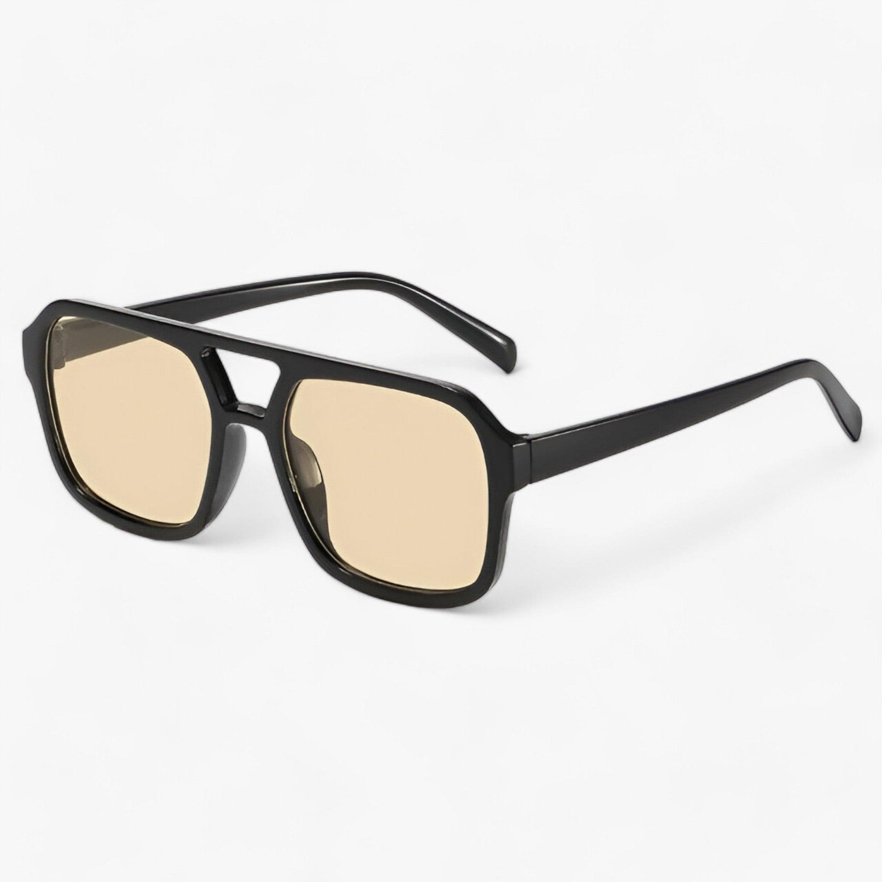 Sunglasses : ICONIC | Vintage vierkante zonnebril: stijlvolle oogbescherming voor alle gelegenheden in Koffie van Pantino