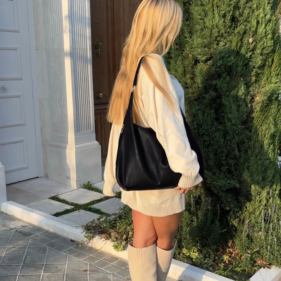 bags : Kaia Vegan Leren Hobo Tas in van Pantino