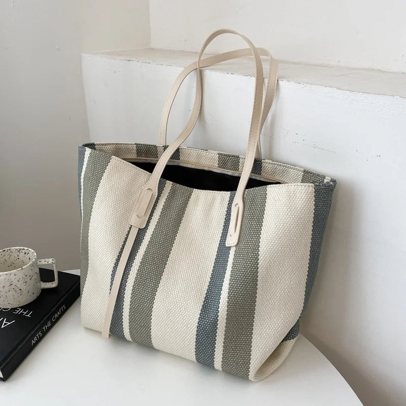 bags : MELANIE - Koreaans gestileerde verticale streep Dames Schoudertas in van Pantino