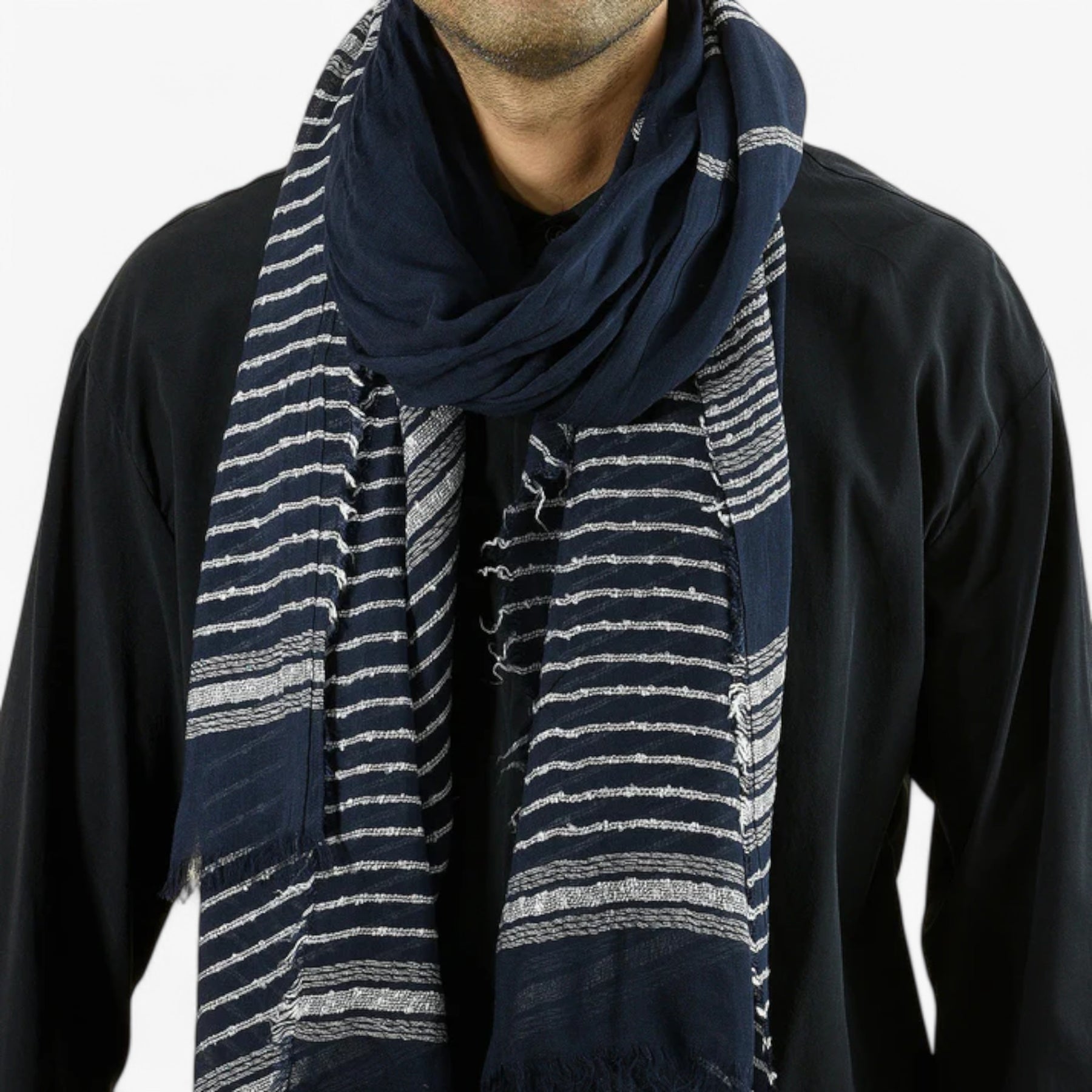 Lorenzo Vitali De Ambachtsman – Van Elegante Sjaal- €25 : Lorenzo Vitali De Ambachtsman – Van Elegante Sjaal in van Pantinoshop