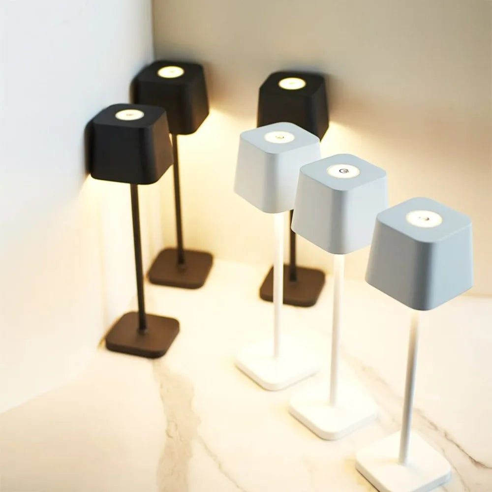 Luxilight | Draadloze tafellamp - €25 : Luxilight | Draadloze tafellamp in van Pantinoshop