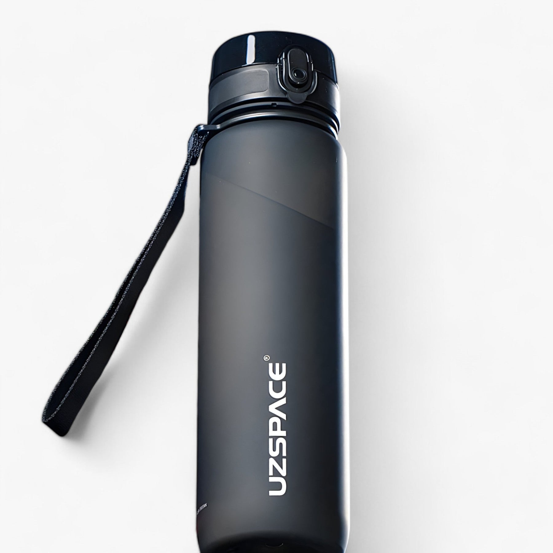 gadgets : HydraShake | Sport shaker bottle - BPA-vrij en lekvrij in Zwart van Pantino