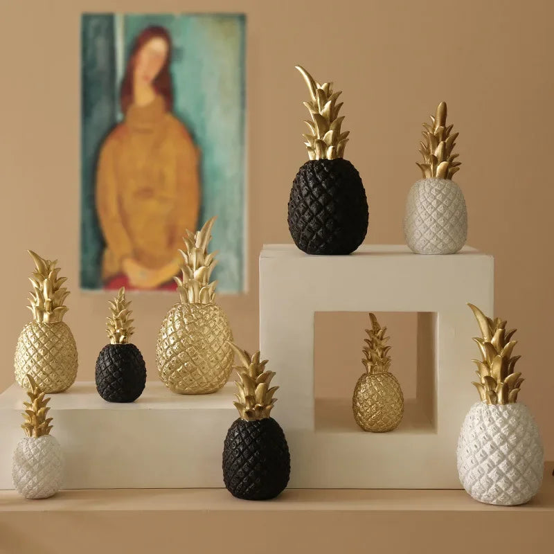 home & garden : LumiPine - Gouden Ananas Woondecoratie in van Pantino