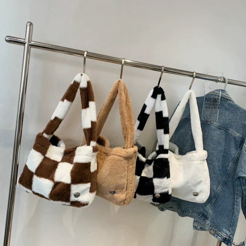 bags : Elara - pluchen schaakbord draagtas in van Pantino