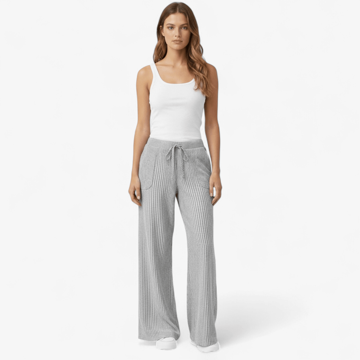 women pants : Sofia | Comfortabele Wijde Broek in Grijs van Pantinoshop