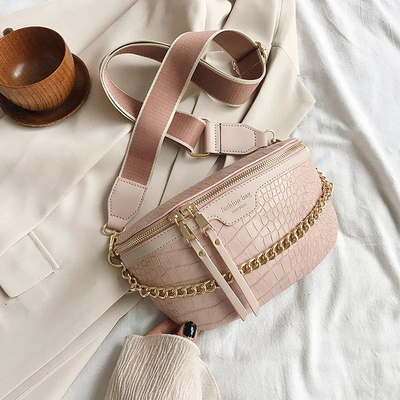 bags : Imani - Stijlvolle Crossbody Tas met Kettingontwerp in Roze van Pantino