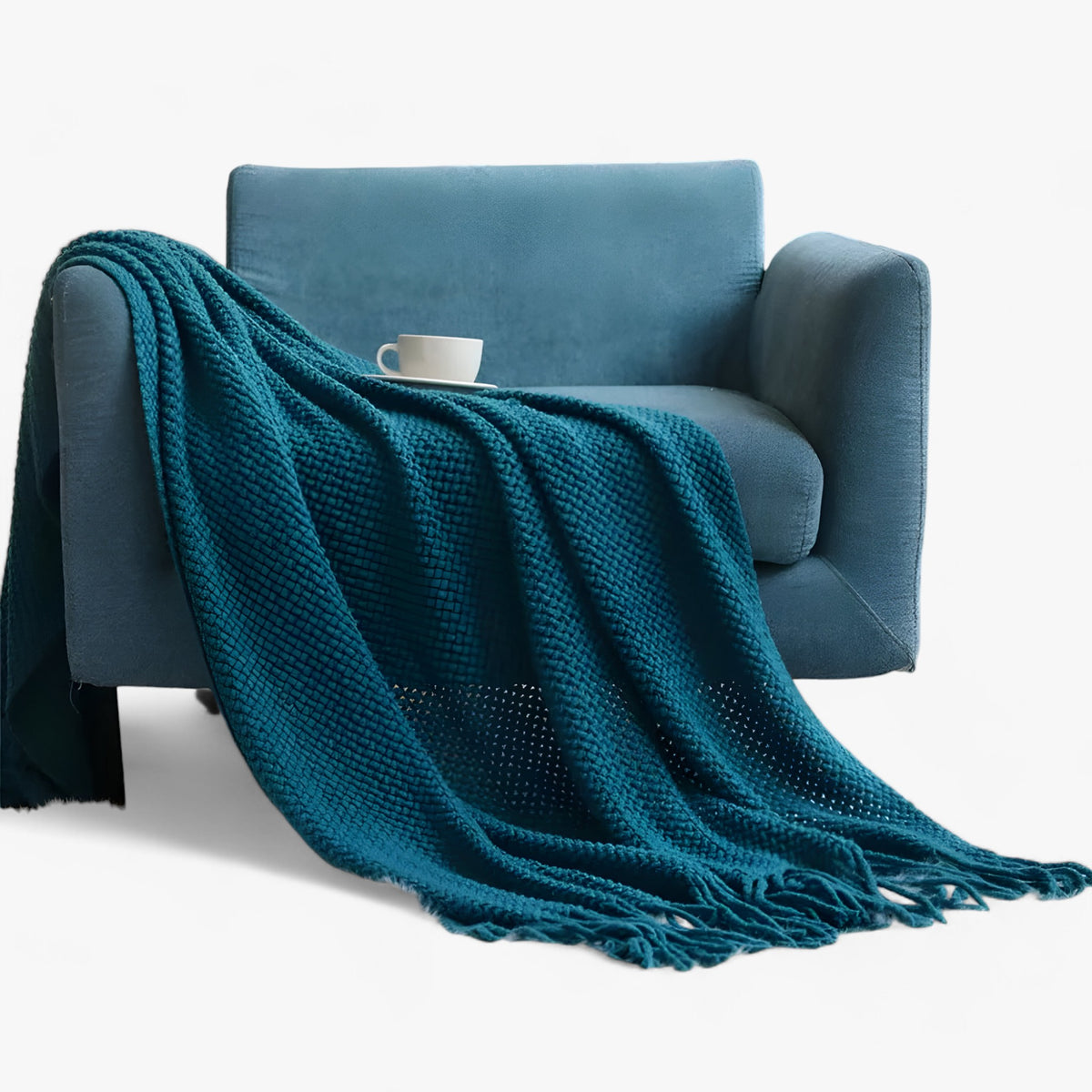 home & garden : Livia | Nordic Gebreide Deken - Stijlvol en Gezellig Comfort in Blauw van Pantinoshop
