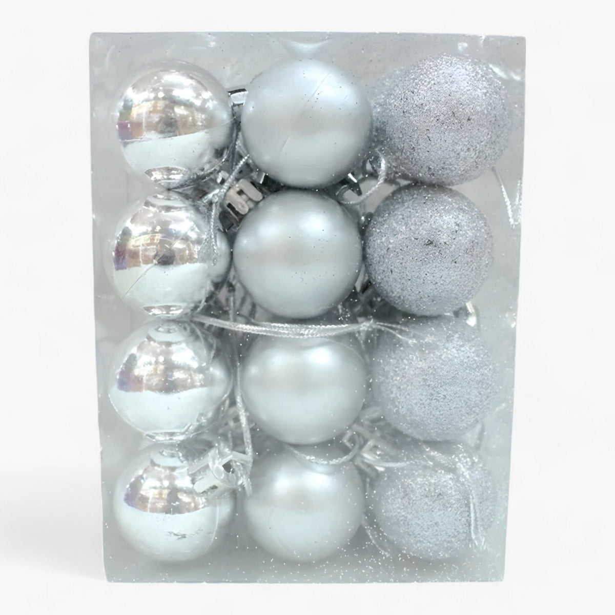 home & garden : Magic | Set van 24 Plastic Bollen - Gouden, Rode en Roze Decoraties voor in Zilver van Pantinoshop