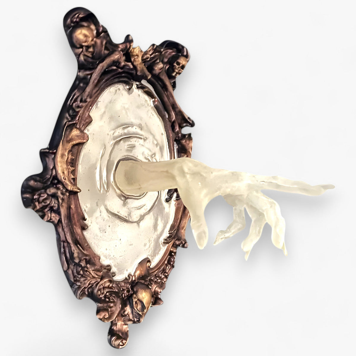 home & garden : Wraith | Hars Ghost Hand Plaquette - Spooky Wall Decor in Wit van Pantino