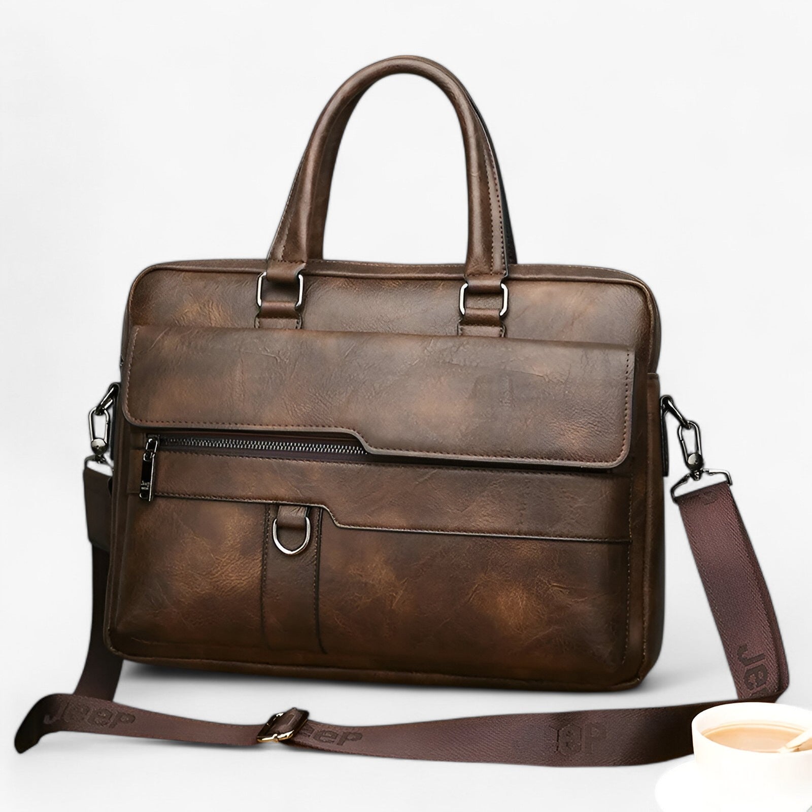 Liam | Luxe Retro Laptoptas voor Mannen - €25 : Liam | Luxe Retro Laptoptas voor Mannen in Brons van Pantinoshop