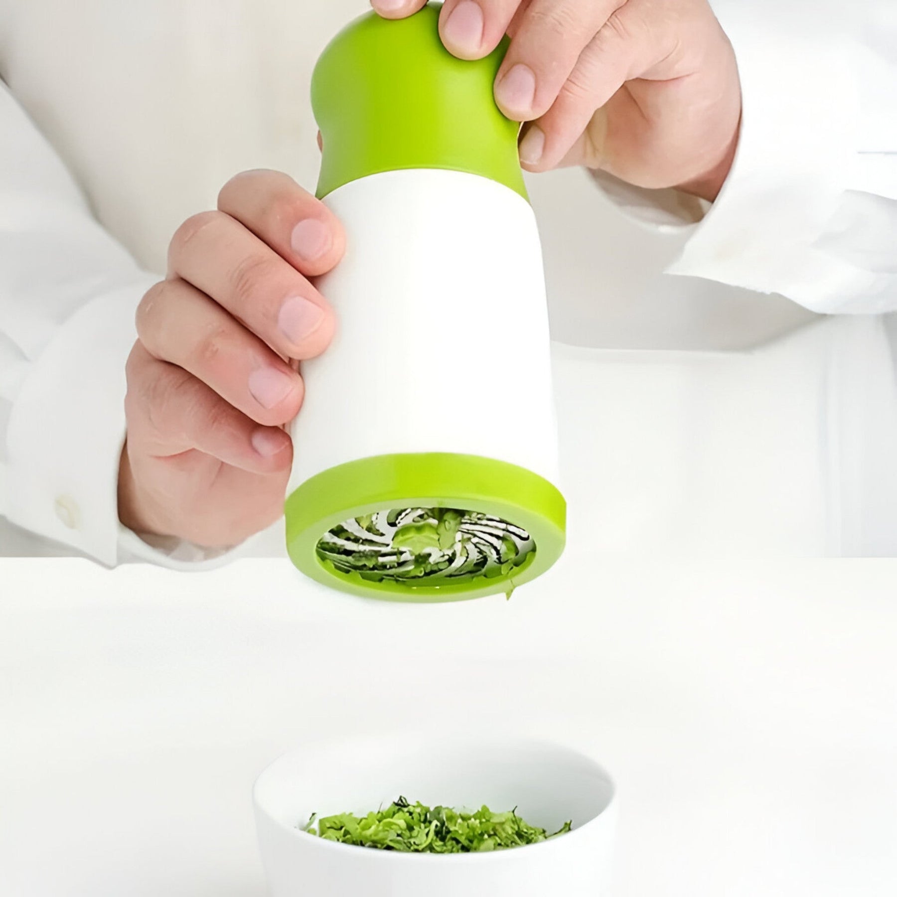 home & garden : Handmatige specerijenmolen | Praktisch en compact keukengereedschap in van Pantinoshop