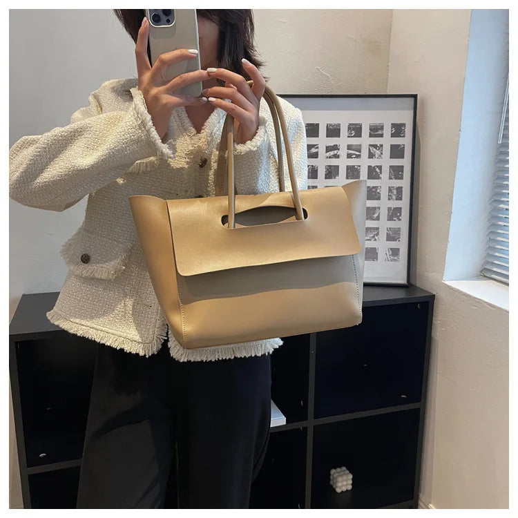 bags : The Modern Muse Tote in van Pantino