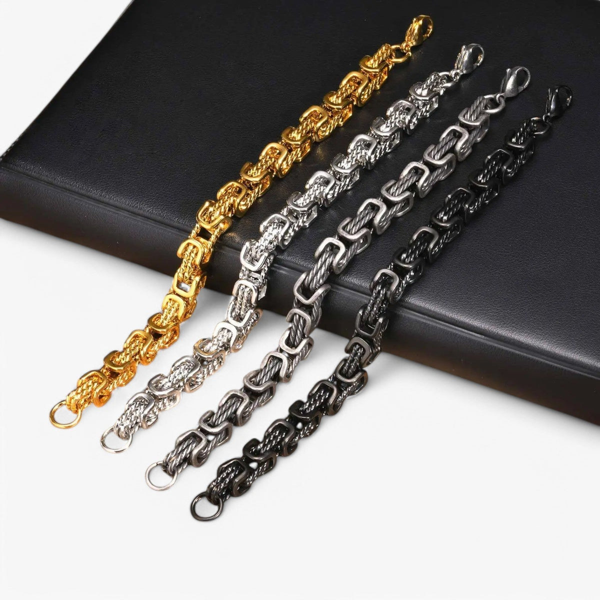 accessories : Floris | Robuust en Tijdloos - Grote Mannen Armband in van Pantinoshop