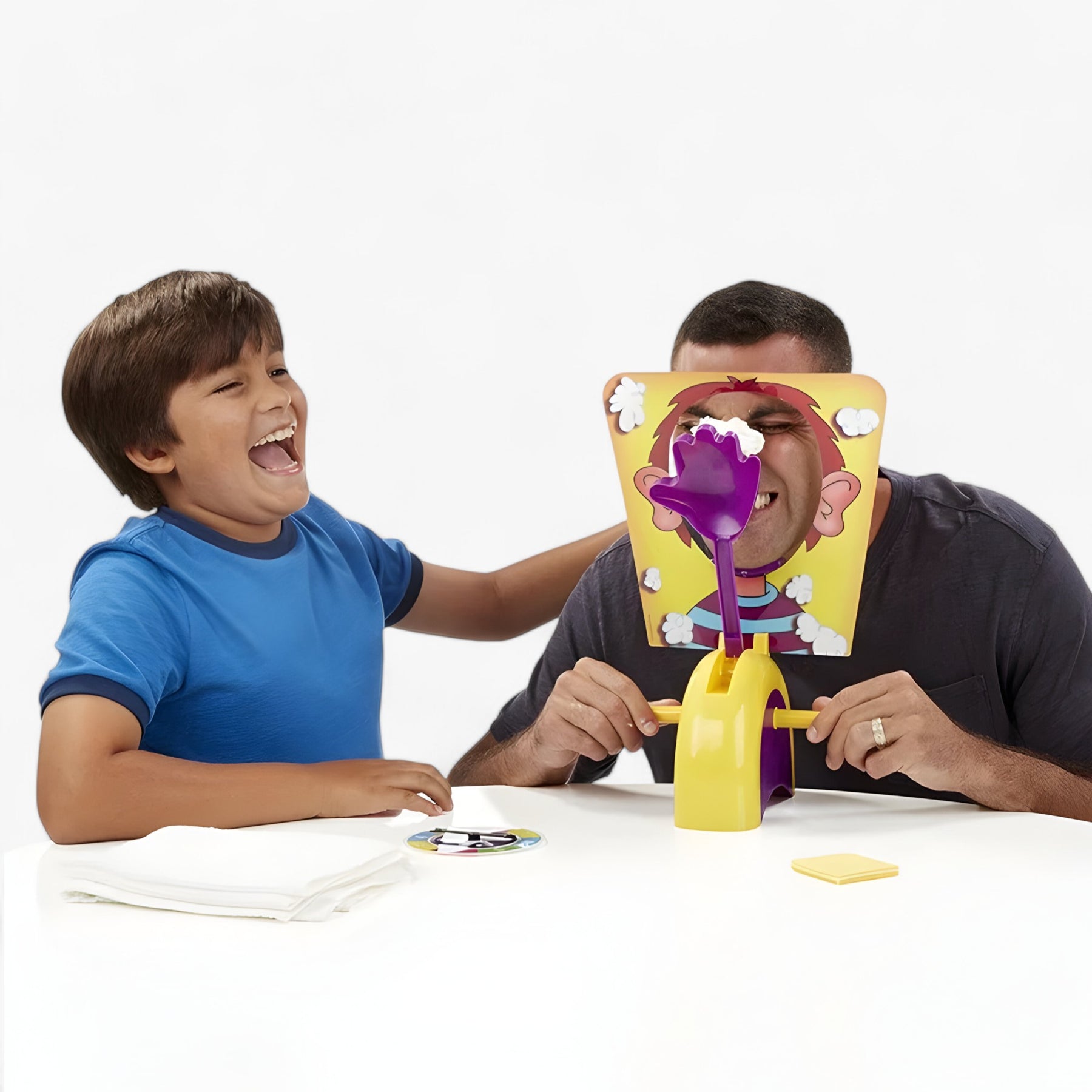Crème | Hilarisch Taartgezicht Spel - Pret voor het hele gezin! - €25 : Crème | Hilarisch Taartgezicht Spel - Pret voor het hele gezin! in van Pantinoshop