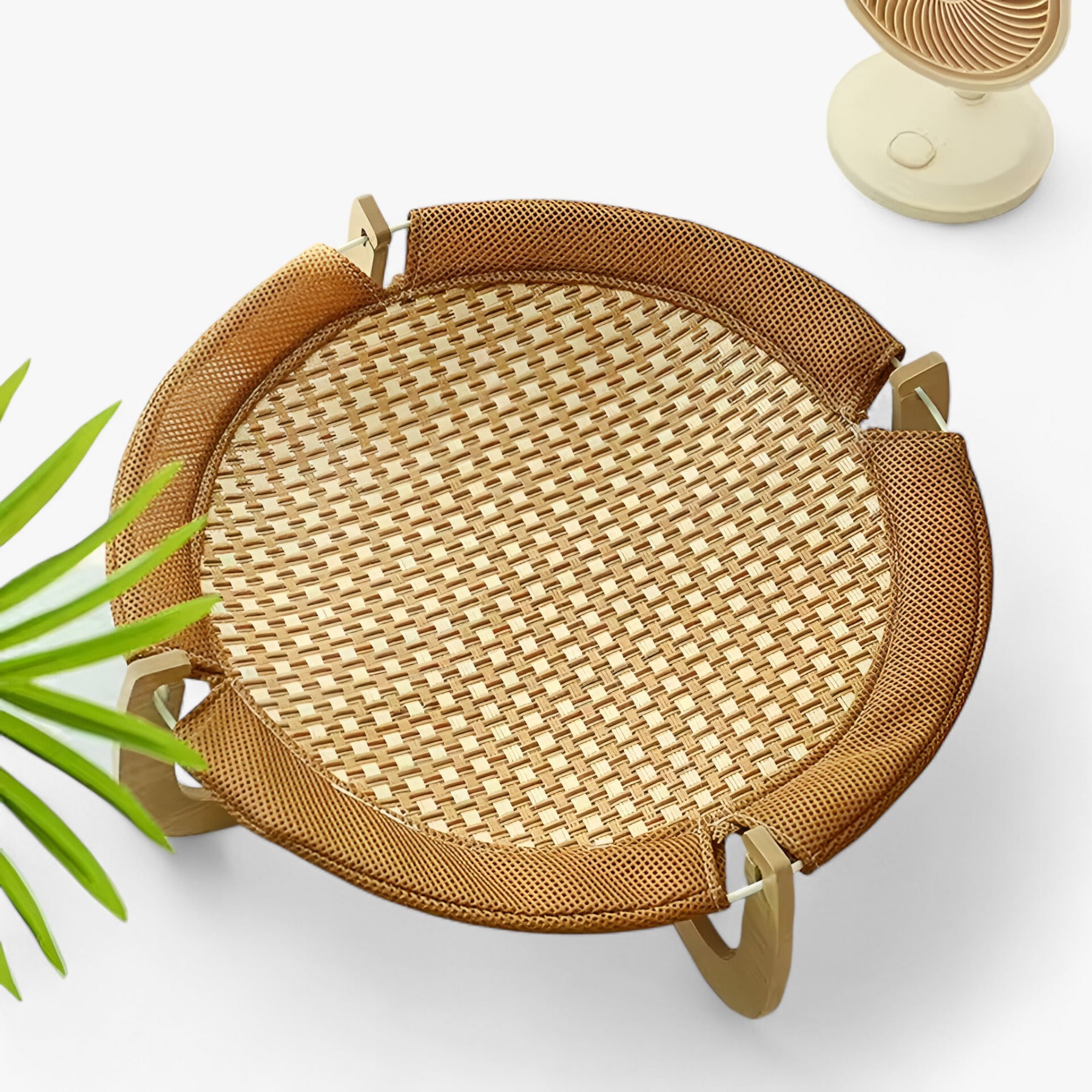 pets : Nova | Houten kattenbed met stevige hangmat in van Pantinoshop