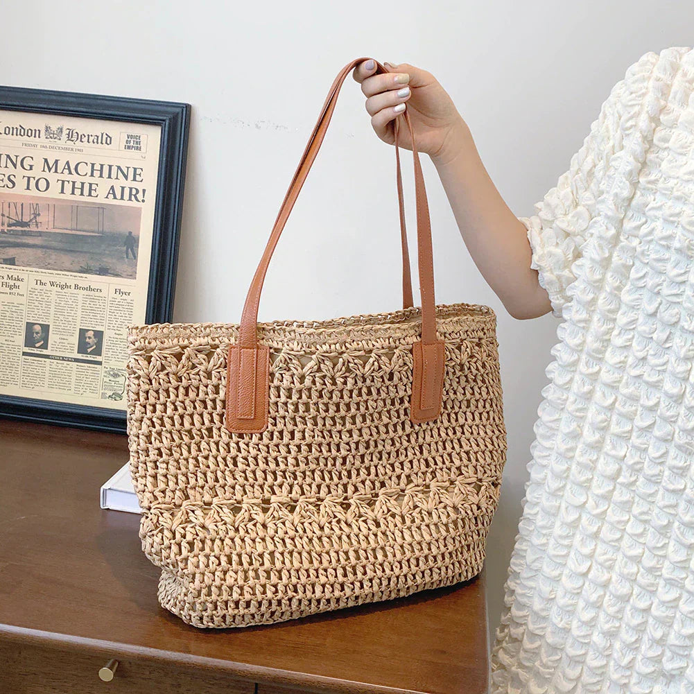 bags : Genevieve - Chique strotas met leren riemen in van Pantino