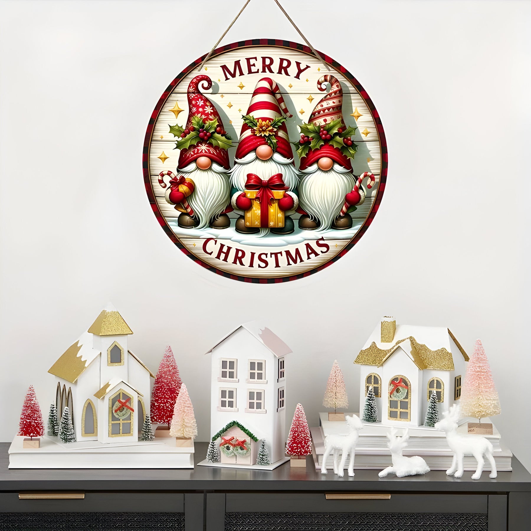 home & garden : Feestdecoratie van Emily | Houten Kerstgnom Paneel - Voeg een Fantasievolle Touch Toe in van Pantinoshop