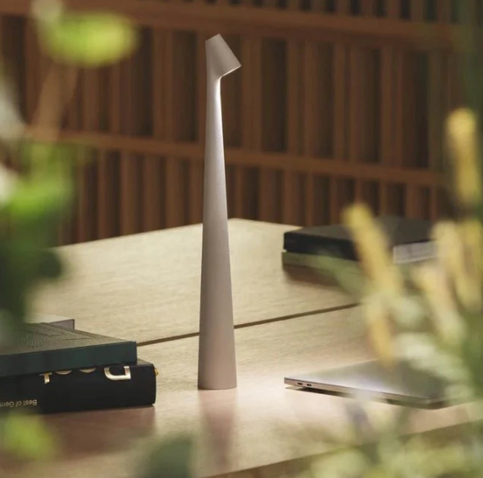 LuminaTouch | Tafellamp met aanraakbediening- €25 : LuminaTouch | Bordlampe med touchkontrol in van Pantinoshop
