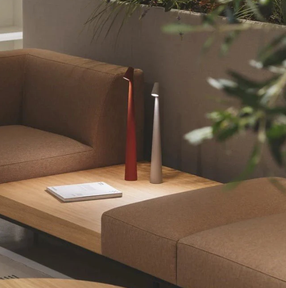 LuminaTouch | Tafellamp met aanraakbediening- €25 : LuminaTouch | Bordlampe med touchkontrol in van Pantinoshop