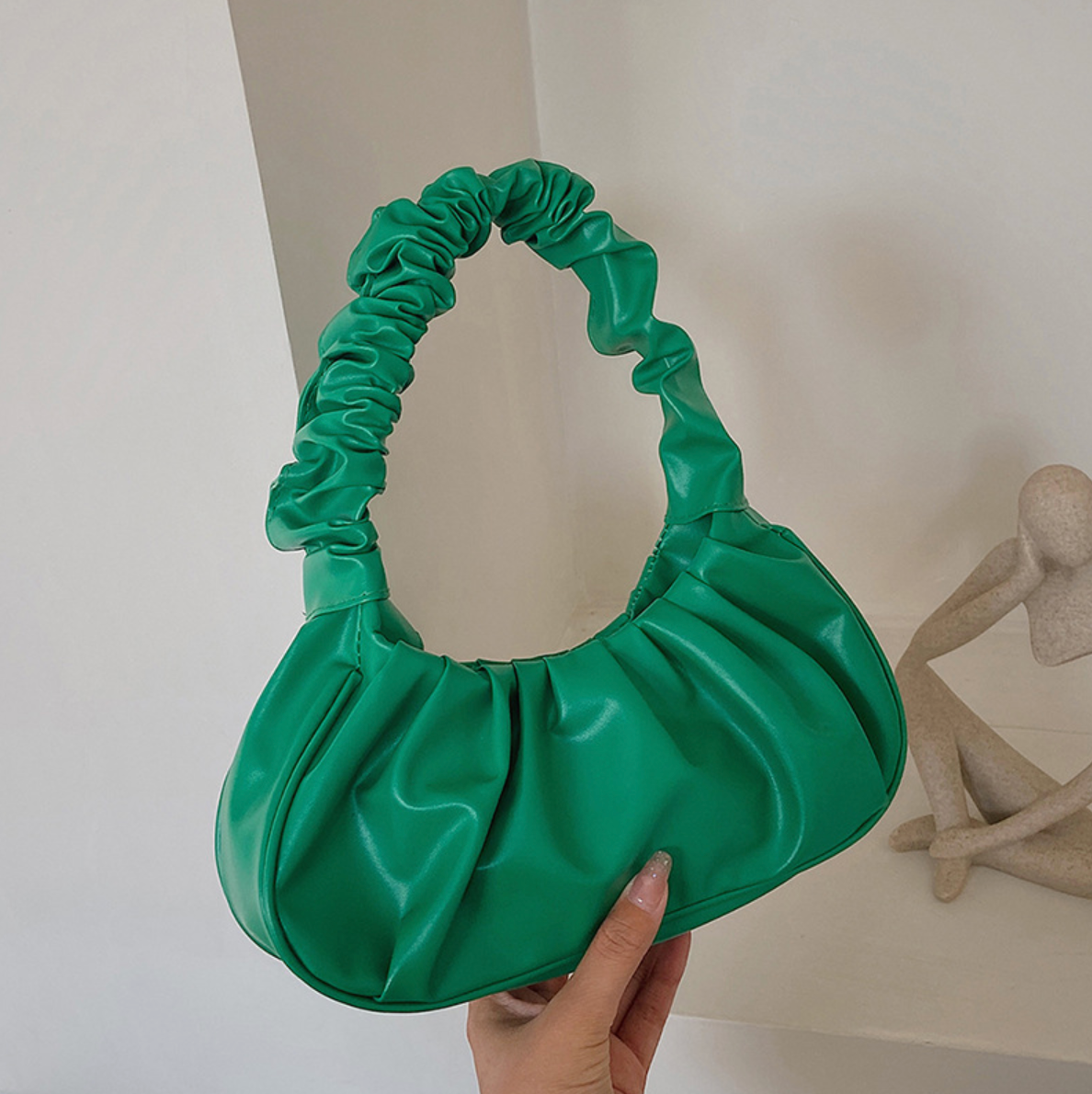 bags : Tatiana Elegante Handtas in Groen van Pantino